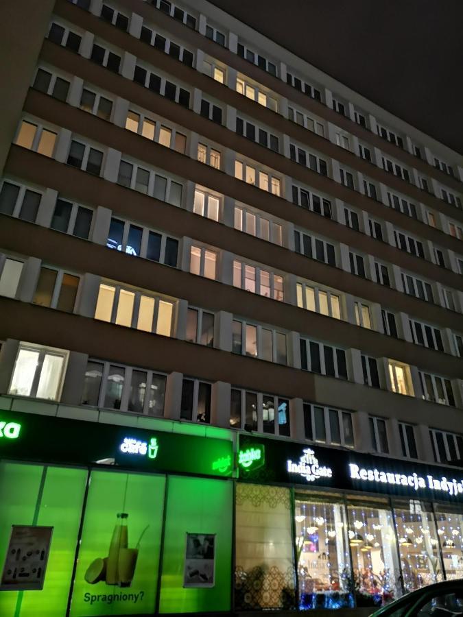 Апартаменты City Center Pitstop Варшава Экстерьер фото